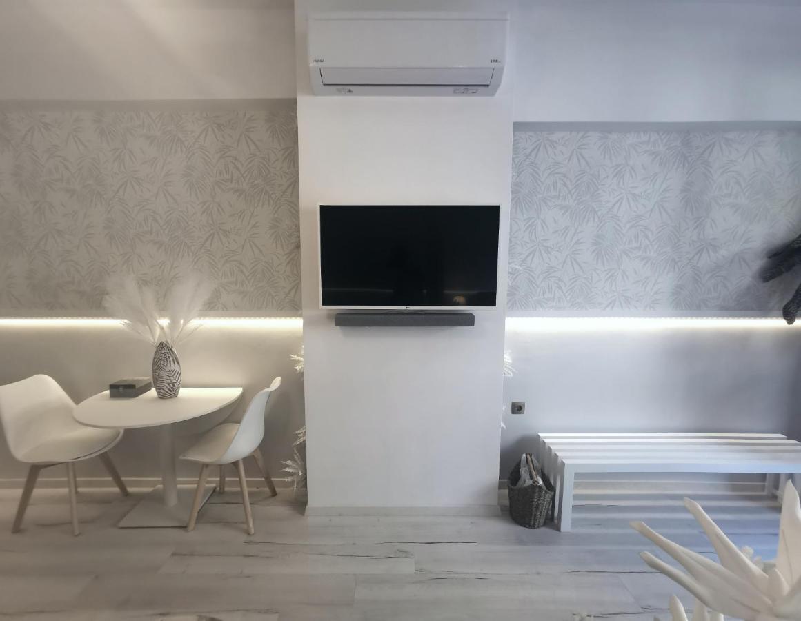 Lindy V Apartment Athens Ngoại thất bức ảnh