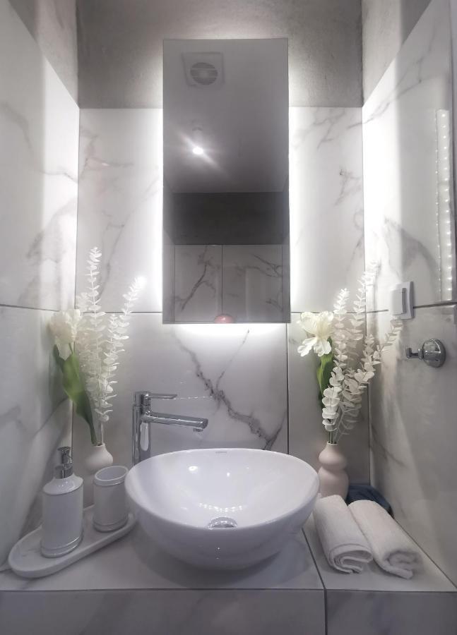 Lindy V Apartment Athens Ngoại thất bức ảnh