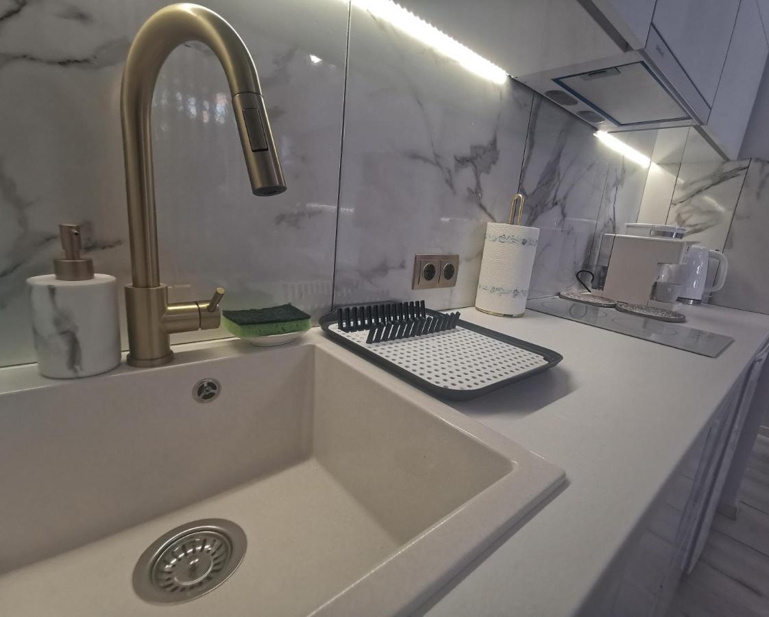 Lindy V Apartment Athens Ngoại thất bức ảnh